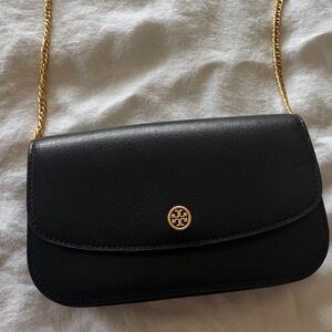 Tory Burch Robinson Black Crossbody with Gold Chain